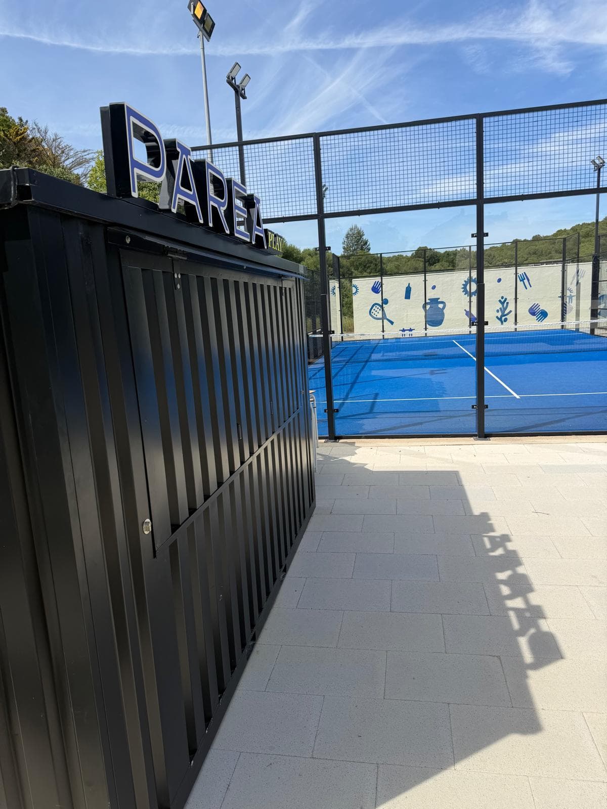 Parea Play entrada